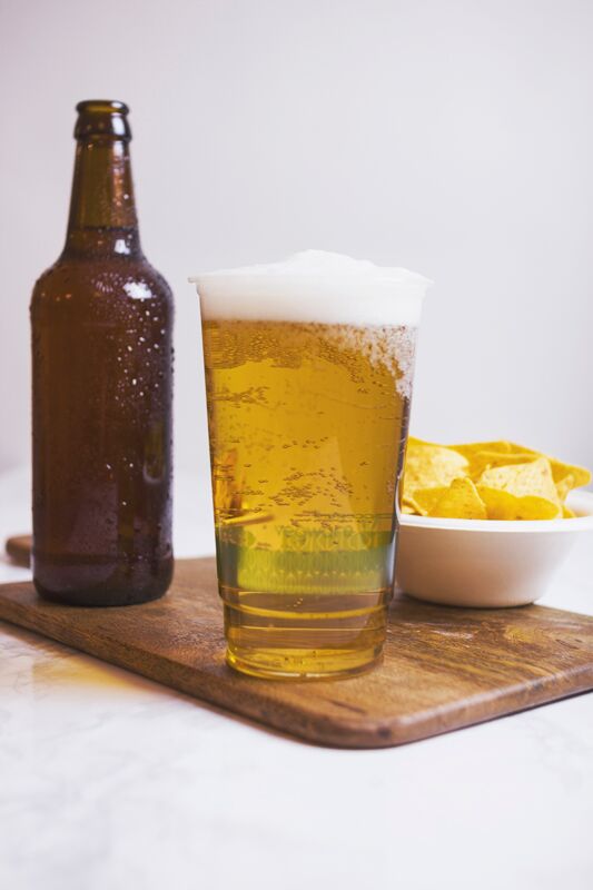 R700Y-G Vegware™ Compostable Cold Beer Glasses (24-oz)